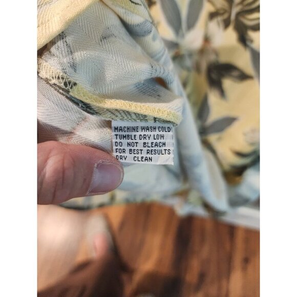 Tommy Bahama 100% Silk Maxi Dress Sz 8 Wrap Skirt Yellow Tropical Floral - Picture 6 of 12